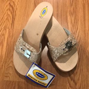 Dr. Scholl’s Wood Sandals